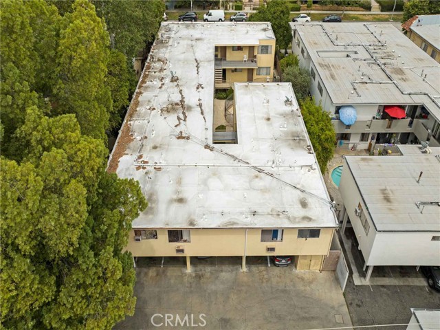 7049 Vassar Avenue, Canoga Park CA: https://media.crmls.org/medias/8bc7d341-5857-4b3a-939b-500be3aca6f6.jpg