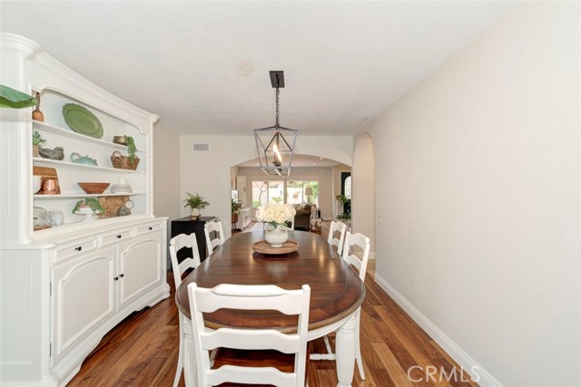 26752 Magdalena Lane, Mission Viejo CA: https://media.crmls.org/medias/8bc80697-3c34-4392-b58c-d2295a4212b5.jpg