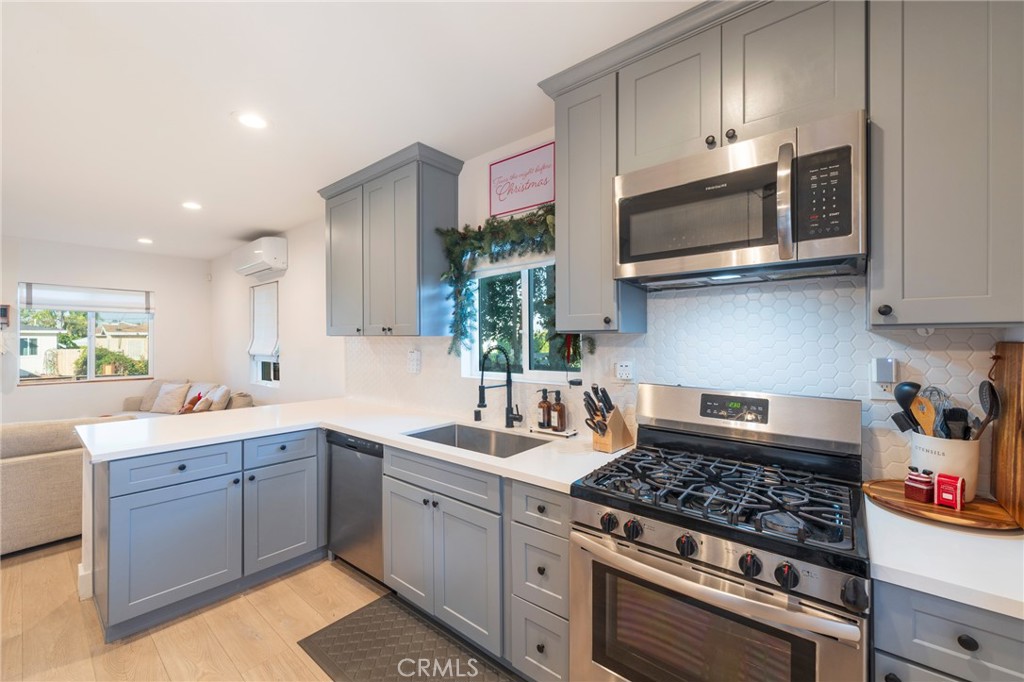 MLS #SB25268528 image #11