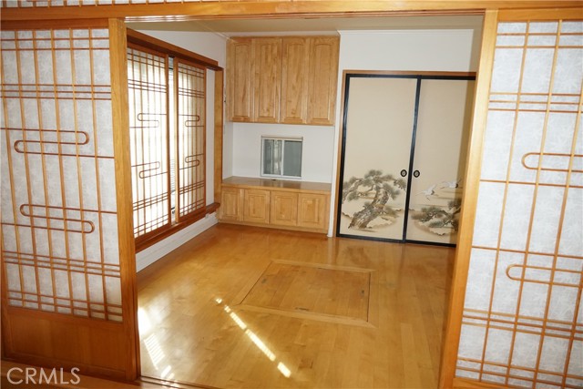 Detail Gallery Image 5 of 54 For 1200 Oakwood Dr, San Marino,  CA 91108 - 4 Beds | 3/1 Baths