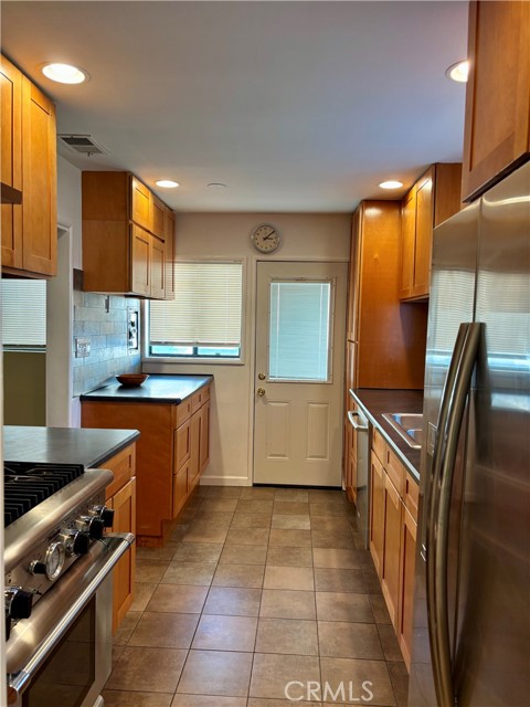 Detail Gallery Image 17 of 41 For 5525 Adele Ave, Whittier,  CA 90601 - 3 Beds | 2 Baths