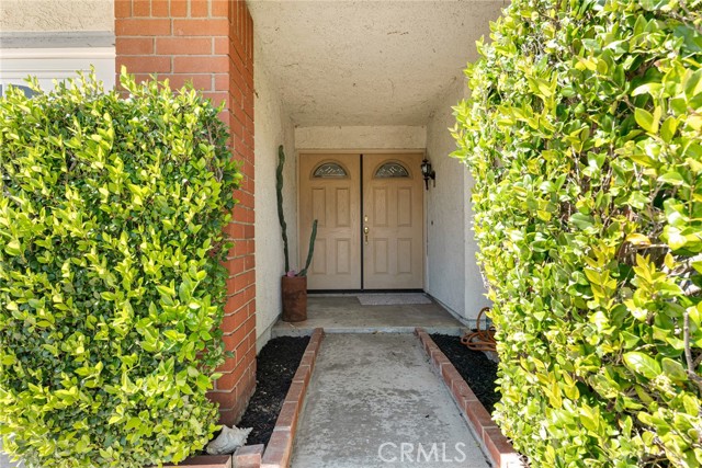 Detail Gallery Image 3 of 39 For 11549 Amigo Ave, Porter Ranch,  CA 91326 - 3 Beds | 2 Baths
