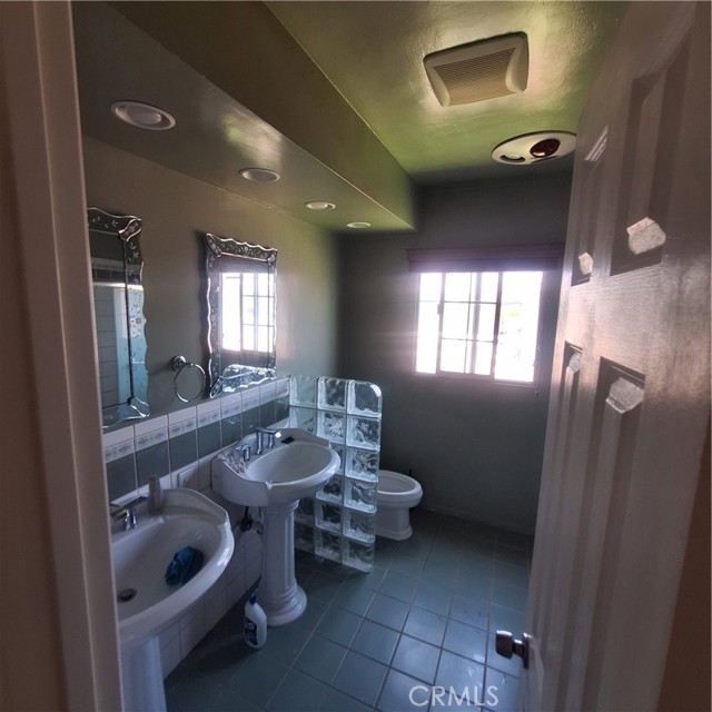 Detail Gallery Image 9 of 28 For 707 N Conlon Ave, West Covina,  CA 91790 - 3 Beds | 2 Baths