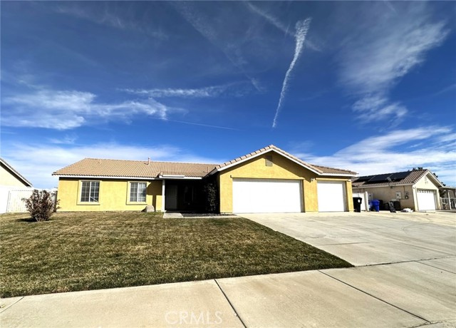 Detail Gallery Image 1 of 1 For 12316 Durango Dr, Victorville,  CA 92392 - 4 Beds | 2 Baths