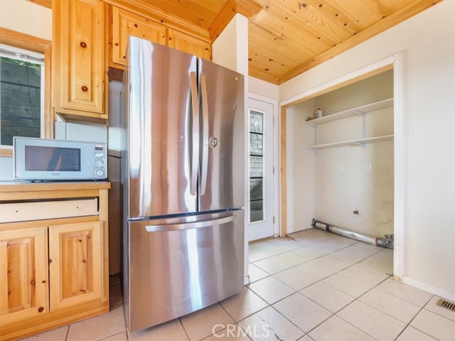 Detail Gallery Image 40 of 46 For 30134 Enchanted Way, Running Springs,  CA 92382 - 4 Beds | 3/1 Baths
