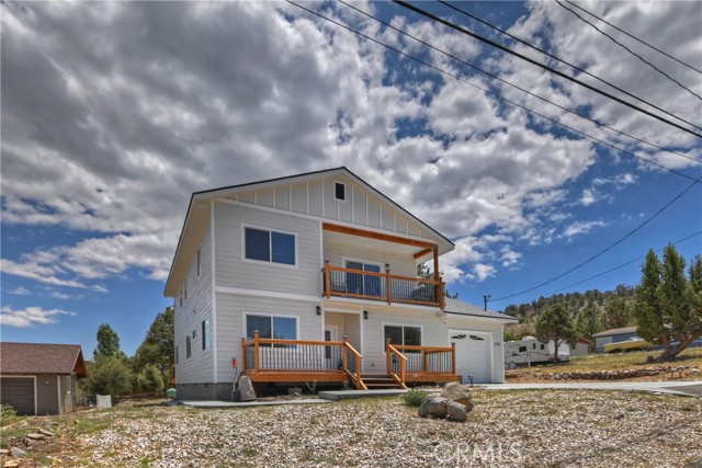 1215 Valley View Drive, Big Bear City CA: https://media.crmls.org/medias/8bcd19a6-6e62-4a5c-9a2d-1a3f5c5b9381.jpg