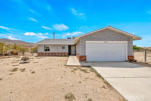 Detail Gallery Image 3 of 42 For 6614 Mojave Rd, Twentynine Palms,  CA 92277 - 4 Beds | 2 Baths