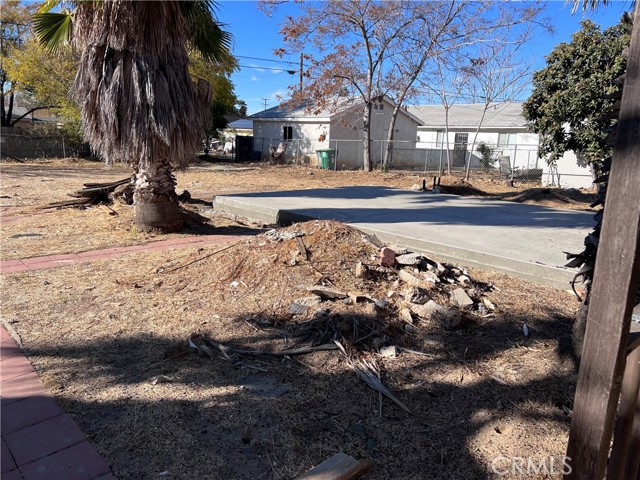 Detail Gallery Image 17 of 20 For 1049 Beaumont Ave, Beaumont,  CA 92223 - 2 Beds | 1 Baths