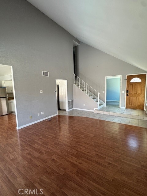 Detail Gallery Image 7 of 18 For 22813 Rio Clara, Valencia,  CA 91354 - 3 Beds | 3 Baths