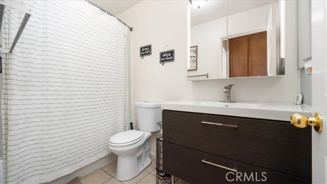 Detail Gallery Image 11 of 20 For 10358 High Mesa St, Adelanto,  CA 92301 - 4 Beds | 2 Baths