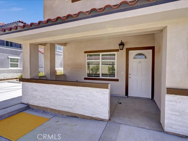 Detail Gallery Image 4 of 14 For 23780 Hemlock Ave, Moreno Valley,  CA 92557 - 2 Beds | 2 Baths