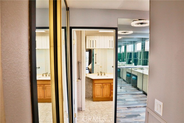 27424 Homyr Place, Canyon Country CA: https://media.crmls.org/medias/8bd083a6-8bea-436e-8359-7bb4824d2a1f.jpg