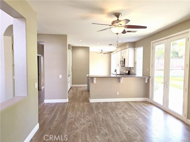 33039 Harmony Lane, Temecula CA: https://media.crmls.org/medias/8bd2392b-4508-45f9-abe0-536b36358c90.jpg