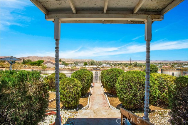 Detail Gallery Image 6 of 52 For 61721 Sunburst Cir, Joshua Tree,  CA 92252 - 2 Beds | 2 Baths