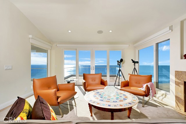 911 Buena Vista #1, San Clemente, CA, 92672 911 Buena Vista #1, San Clemente, CA, 92672