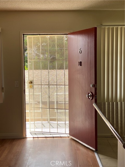 11843 Hamlin Street photo 7
