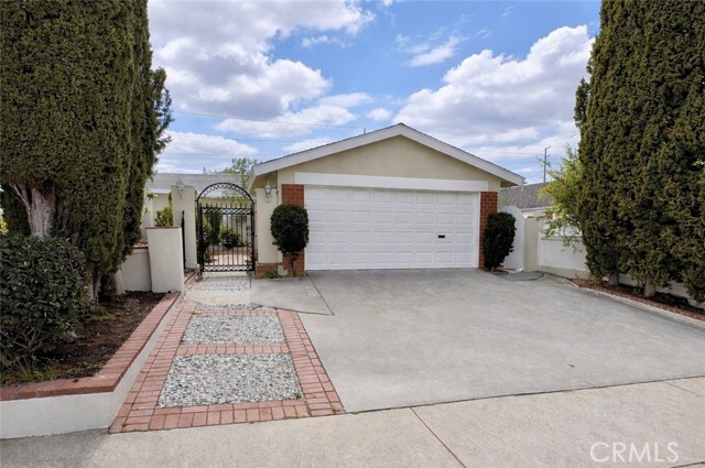 Detail Gallery Image 2 of 29 For 24192 Birdrock, Lake Forest,  CA 92630 - 3 Beds | 2/2 Baths