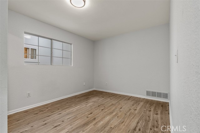 15251 Nottingham Lane, Huntington Beach CA: https://media.crmls.org/medias/8bd61b97-4cf5-40d5-88b6-2a33780acdb7.jpg