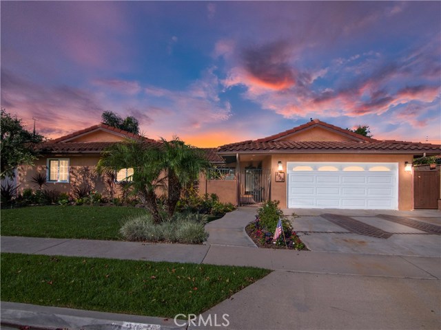 2929 Ellesmere Ave, Costa Mesa, CA 92626