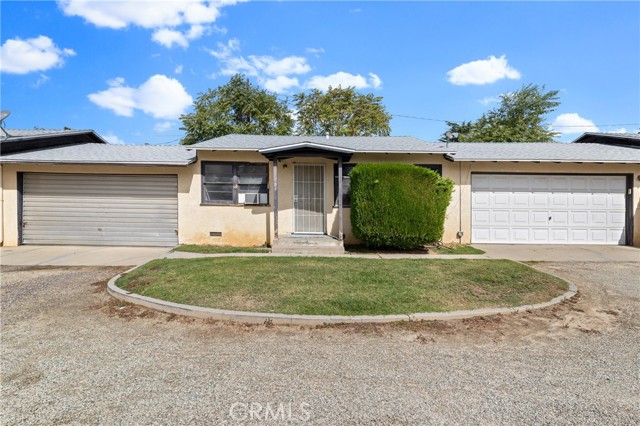 725 Michigan Avenue, Beaumont CA: https://media.crmls.org/medias/8bd79aed-ce69-44bf-9441-49fed65e1849.jpg