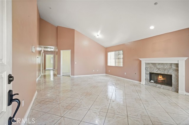 11833 Pendleton Street, Sun Valley CA: https://media.crmls.org/medias/8bd7d737-653e-48e0-a73d-f274adc83671.jpg
