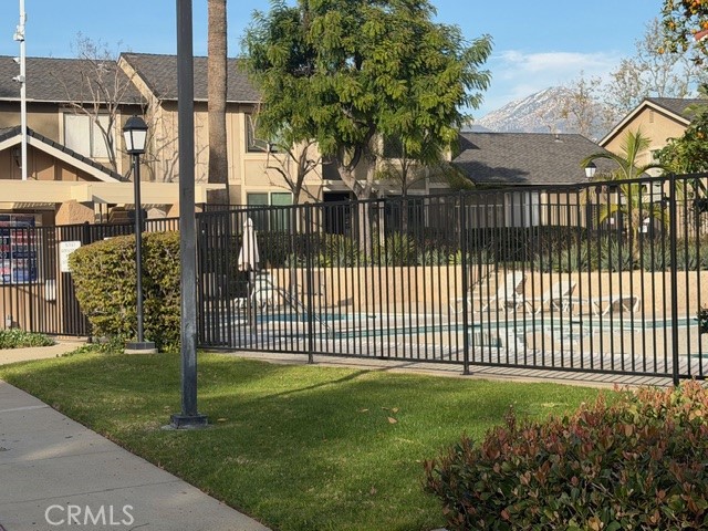 Detail Gallery Image 4 of 18 For 3832 Bixby, La Verne,  CA 91750 - 3 Beds | 2 Baths