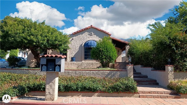 Detail Gallery Image 1 of 1 For 831 Salisbury Rd, La Canada Flintridge,  CA 91011 - 4 Beds | 4/1 Baths