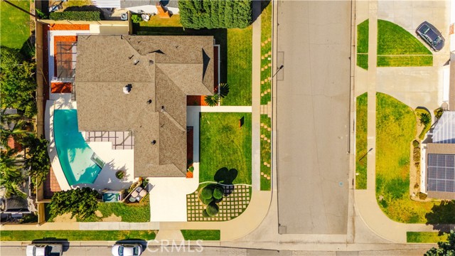 630 Shady Ln, Placentia CA: https://media.crmls.org/medias/8bd97e98-9707-40ae-93c6-a870576d4601.jpg