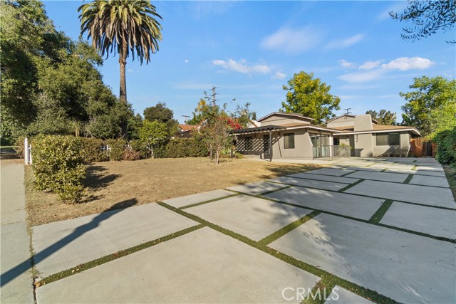 4536 Maycrest Street, Los Angeles CA: https://media.crmls.org/medias/8bdae7c3-4a94-4e83-98b1-e5303ad7dd77.jpg