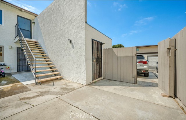 Detail Gallery Image 32 of 36 For 16541 Le Grande Ln, Huntington Beach,  CA 92649 - 5 Beds | 4 Baths