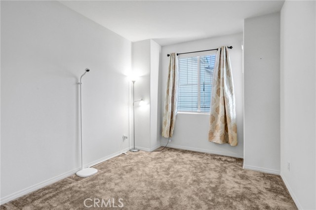 Detail Gallery Image 23 of 41 For 16681 Wyndham Ln #8,  Fontana,  CA 92336 - 3 Beds | 2/1 Baths