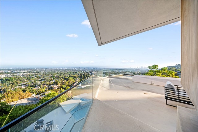 Detail Gallery Image 61 of 75 For 7869 Fareholm Dr, Los Angeles,  CA 90046 - 3 Beds | 4 Baths