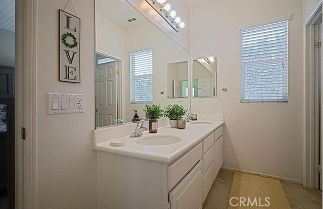 Detail Gallery Image 27 of 34 For 31961 Honeysuckle Cir, Winchester,  CA 92596 - 4 Beds | 3 Baths