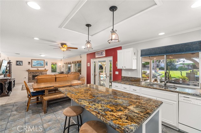 Detail Gallery Image 13 of 52 For 1155 Andrew Ln, Corona,  CA 92881 - 5 Beds | 4 Baths