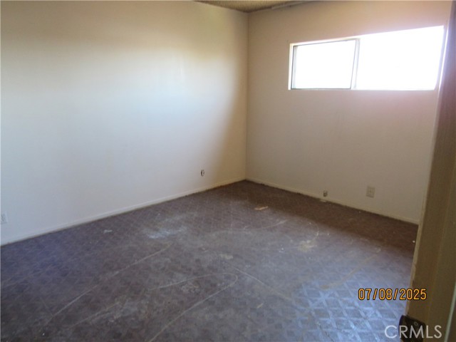 Detail Gallery Image 6 of 30 For 1410 West Stockwell, Compton,  CA 90222 - 5 Beds | 2 Baths