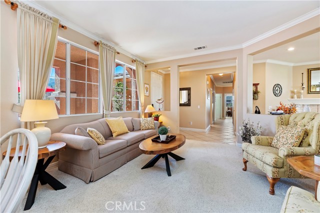 Detail Gallery Image 9 of 49 For 1865 Plainfield Way, Corona,  CA 92883 - 4 Beds | 3 Baths