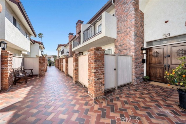 Charming quite courtyard