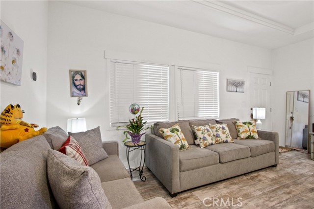 Image 5 of 11 For 3825 Valley Boulevard 30