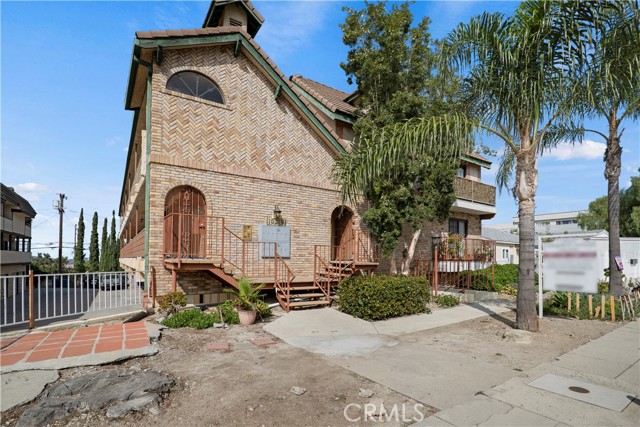 Detail Gallery Image 3 of 9 For 10219 Commerce Ave, Tujunga,  CA 91042 - – Beds | – Baths