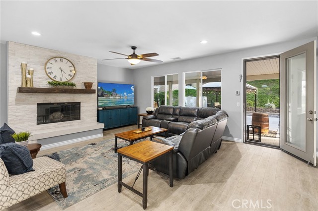 Detail Gallery Image 22 of 75 For 32143 Daisy Dr, Winchester,  CA 92596 - 4 Beds | 3 Baths