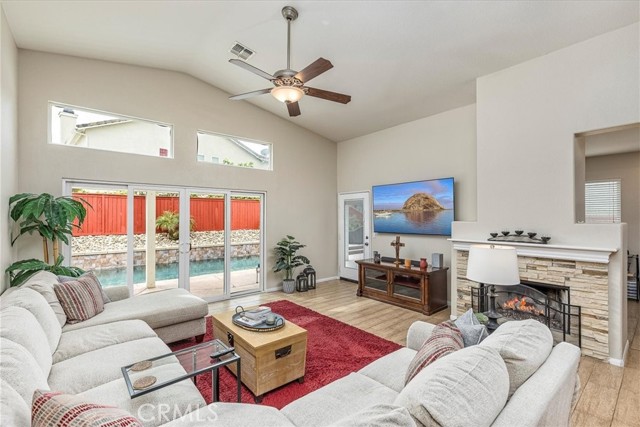 Detail Gallery Image 6 of 42 For 31955 Avenida Mallari, Temecula,  CA 92591 - 3 Beds | 2 Baths