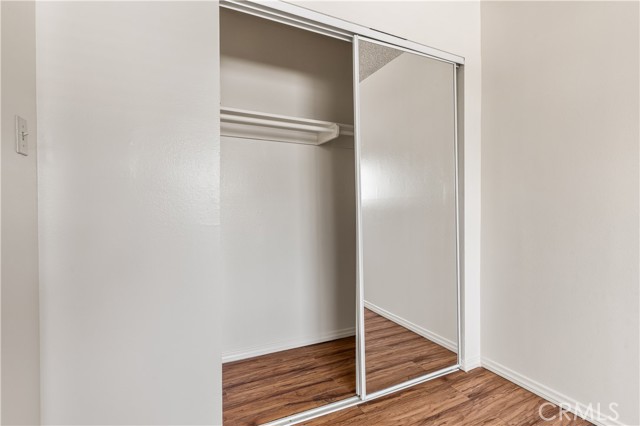 Detail Gallery Image 11 of 33 For 5530 Ackerfield Ave #206,  Long Beach,  CA 90805 - 2 Beds | 1 Baths
