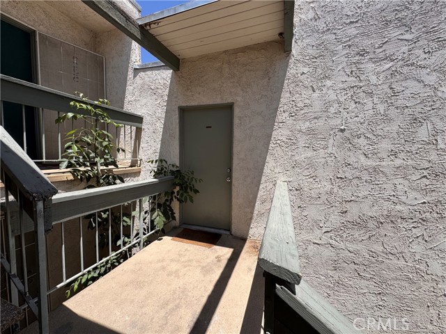 Detail Gallery Image 10 of 12 For 8601 International Ave #236,  Canoga Park,  CA 91304 - 2 Beds | 1 Baths