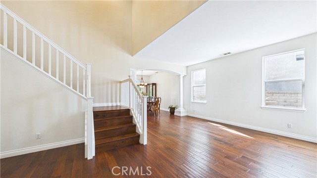 Detail Gallery Image 5 of 61 For 27824 Pine Crest, Castaic,  CA 91384 - 5 Beds | 4 Baths