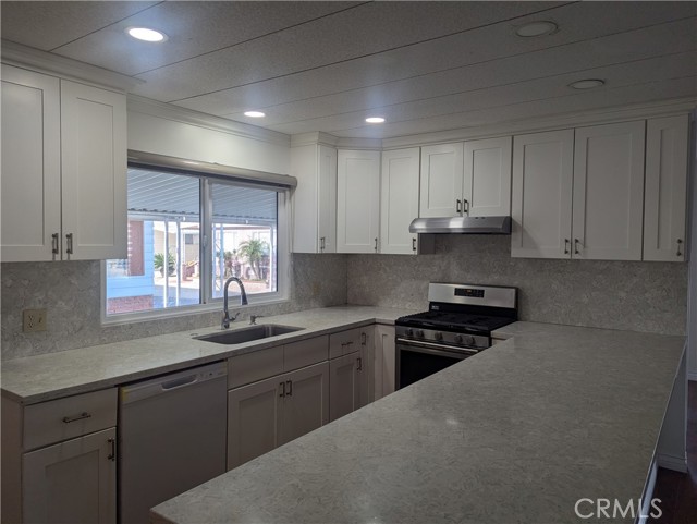 Detail Gallery Image 10 of 16 For 3620 Moreno Ave #144,  La Verne,  CA 91750 - 2 Beds | 2 Baths