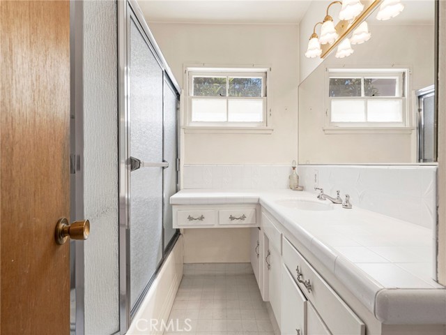 18725 Covello Street, Reseda CA: https://media.crmls.org/medias/8be7589b-f29b-400b-9581-4f5898a33345.jpg