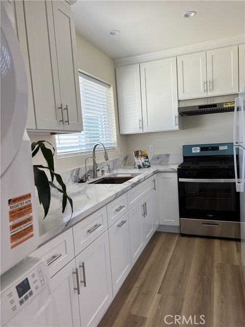 Detail Gallery Image 2 of 7 For 3520 S Gauntlet, West Covina,  CA 91792 - 1 Beds | 1 Baths