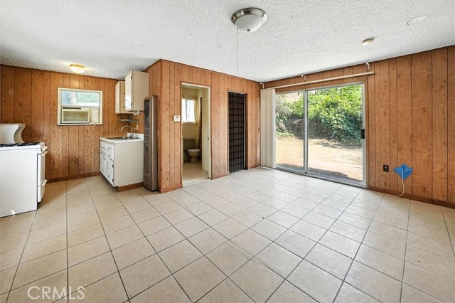 Detail Gallery Image 21 of 32 For 9953 La Tuna Canyon Rd, Sun Valley,  CA 91352 - 3 Beds | 2 Baths