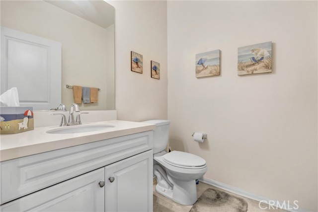 Detail Gallery Image 4 of 22 For 6357 Boots Ct, Corona,  CA 91752 - 3 Beds | 2/2 Baths