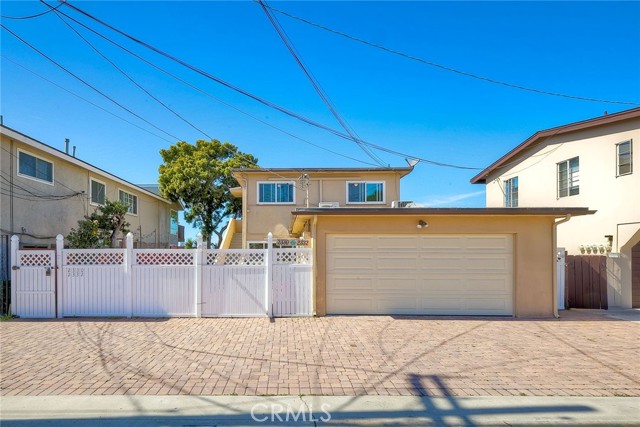 Detail Gallery Image 1 of 1 For 2330 Palermo Dr #32,  San Diego,  CA 92106 - 4 Beds | 2 Baths